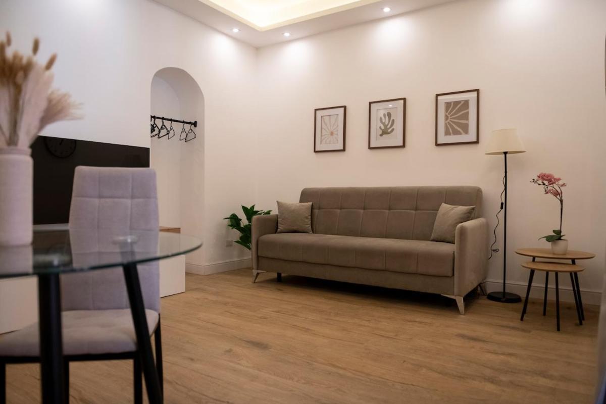 Apartment - Bredi *