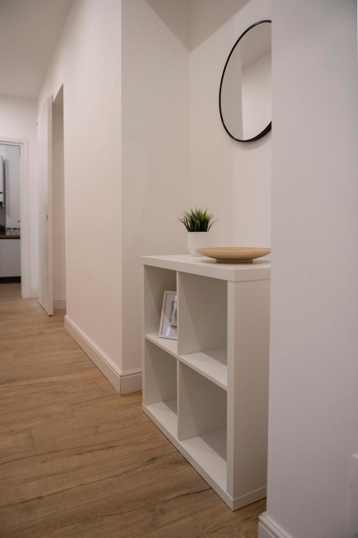 - Bredi Apartment *