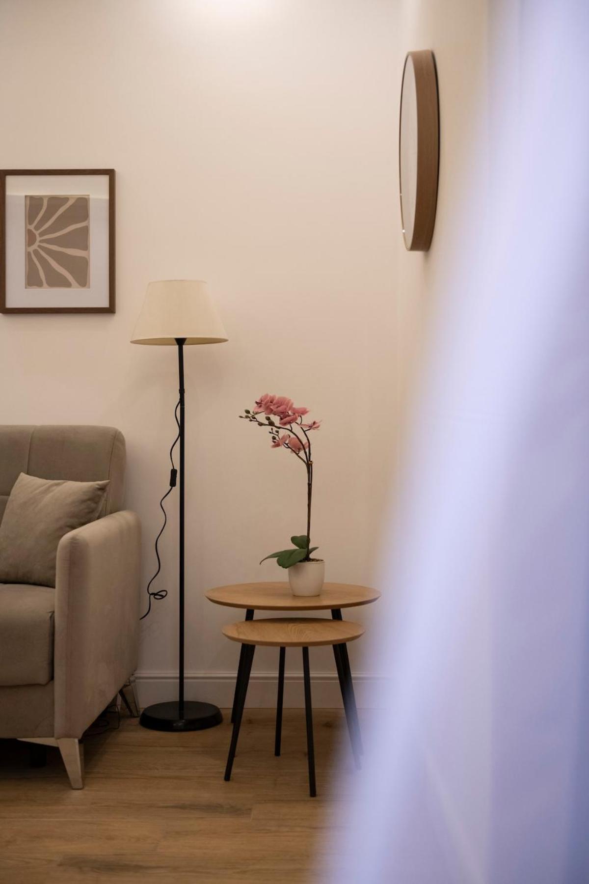 - Bredi Apartment Rome